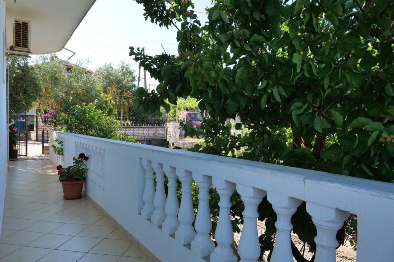 Apartamento - Spacious Garden And Balcony 5 Min To & Center
