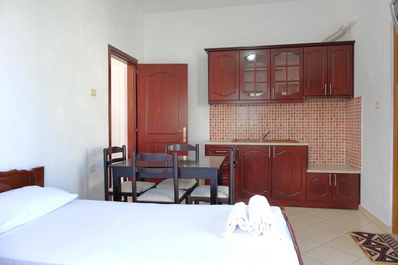 Apartamento - Spacious Garden And Balcony 5 Min To & Center