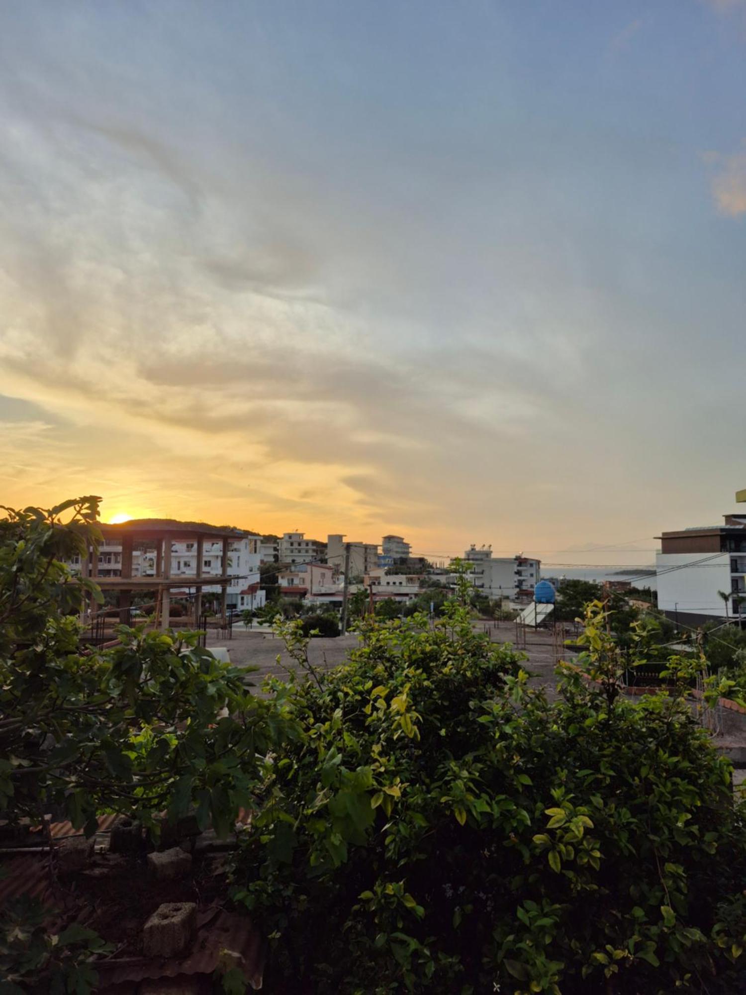 Apartamento - Spacious Garden And Balcony 5 Min To & Center *