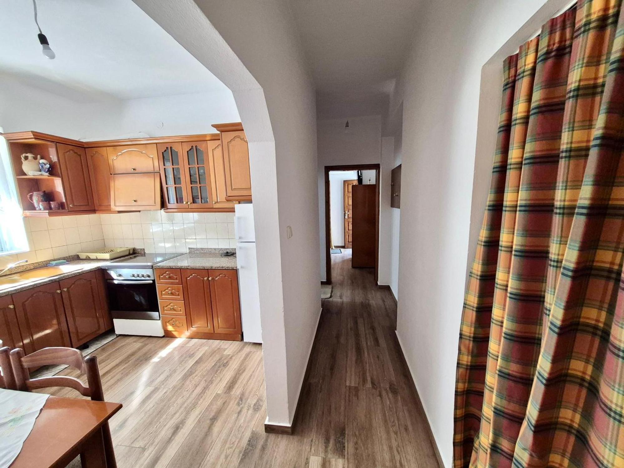 - Spacious Garden And Balcony 5 Min To & Center Ksamil