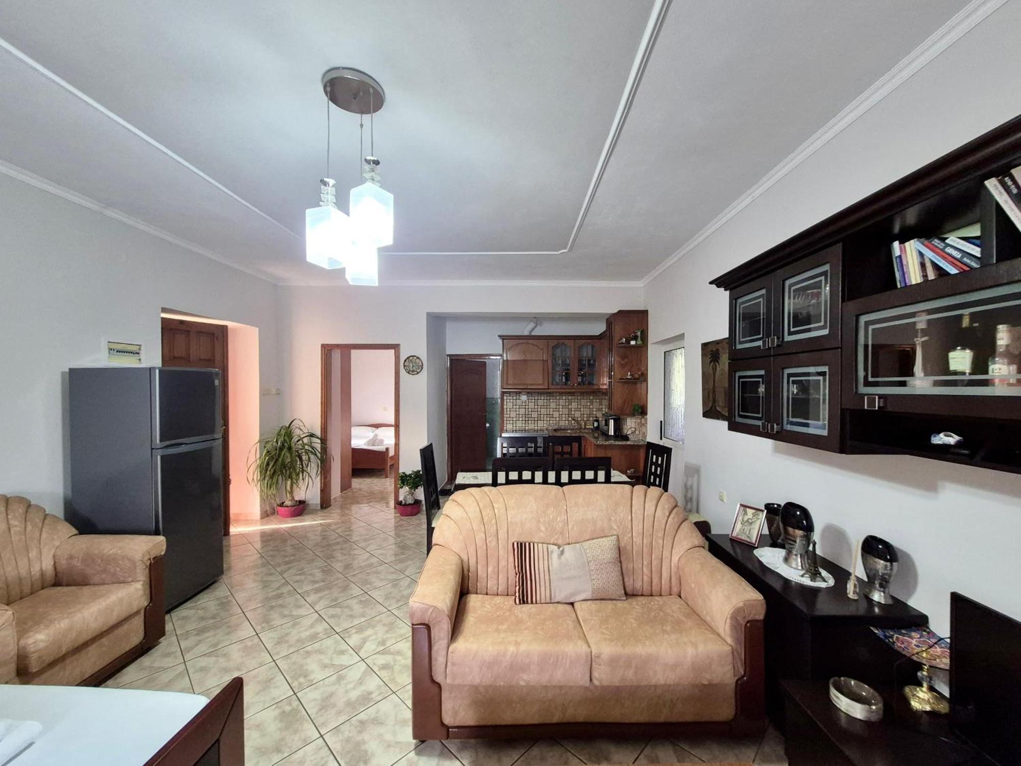Apartament - Spacious Garden And Balcony 5 Min To & Center *